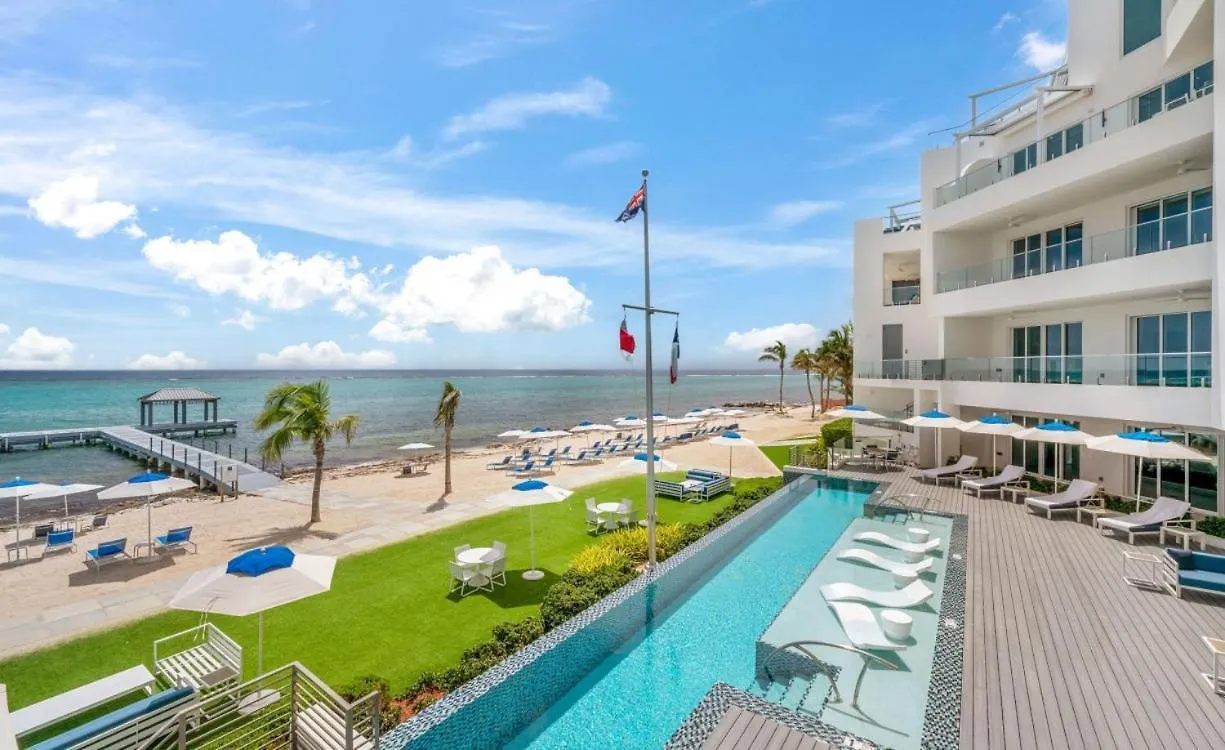 Rum Point Club Residences Driftwood Village Hotel
