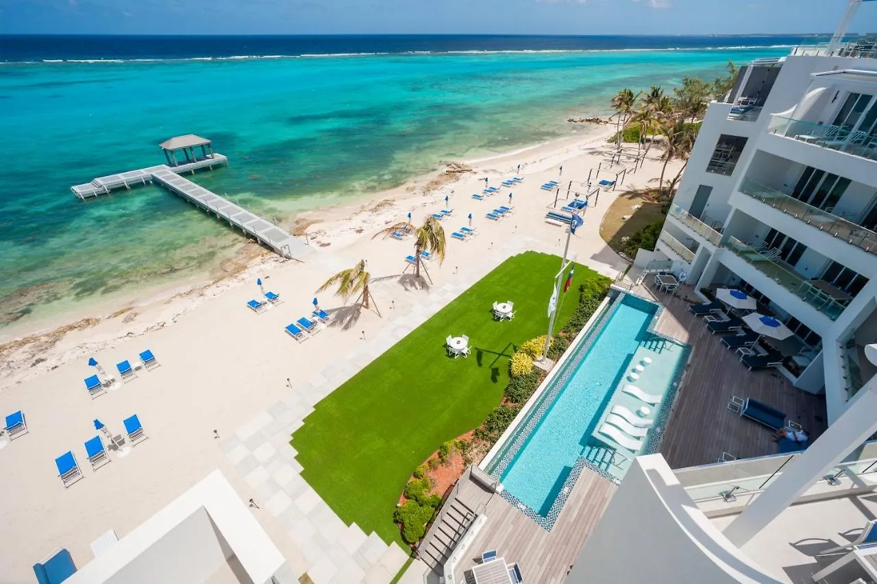 Rum Point Club Residences Driftwood Village Hotel